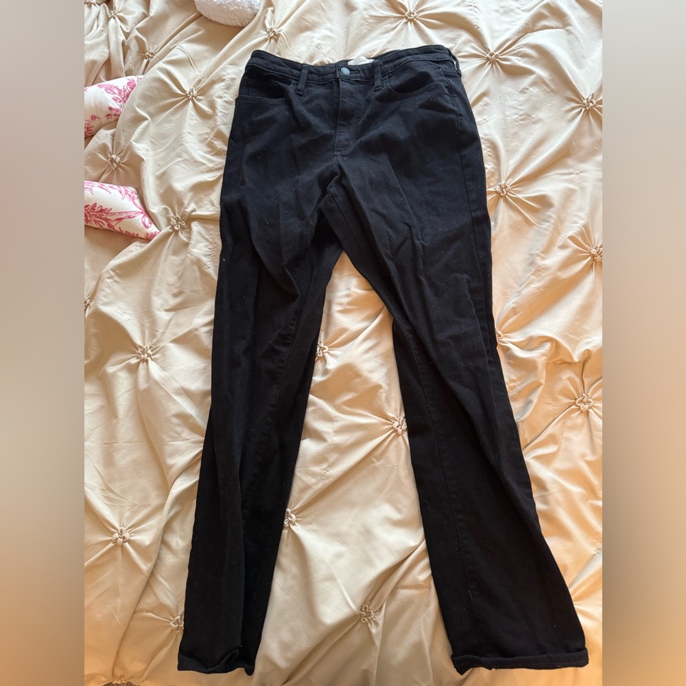 Universal Threads mid rise 29L